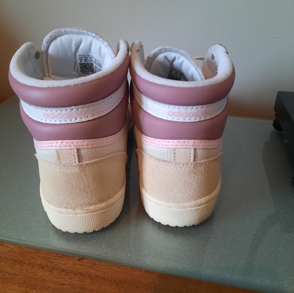 Pink Adidas Top Ten - Picture 3 of 4